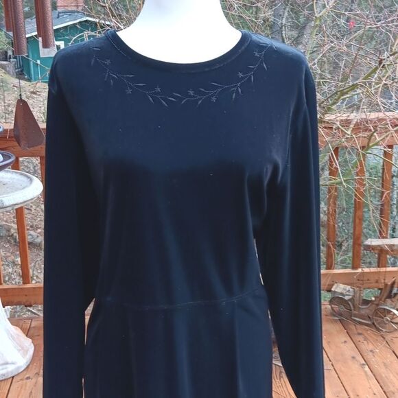 Charter Club Velvet Embroidered Evening  Dress. Velvet. Maxi. Black Tie - Picture 13 of 13